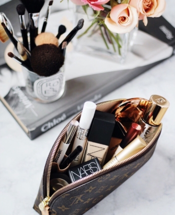 What's In My Makeup bag